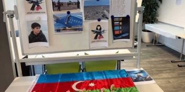 Kazakistan’daki uçak faciasında hayatını kaybedenler Almanya’nın Münster kentinde anıldı – Birlik Haber Ajansı
