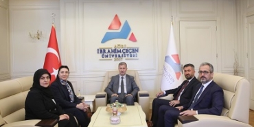 Rektör Prof. Dr. İlhami Gülçin, AK Parti Ağrı Milletvekili Ruken Kilerci ve AK Parti İl Başkanı İlhami Yıldız’ı Misafir Etti