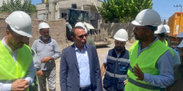 Kaymakam Partal, Silopi’deki Elektrik Tesis Projesi Sahasında İncelemelerde Bulundu