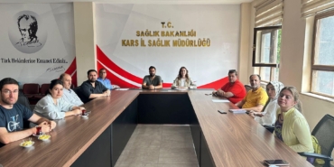 Kars’ta İlçe Hastaneleriyle Hizmet Değerlendirme Toplantısı Yapıldı