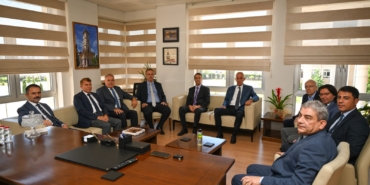 Vali İlhami Aktaş’tan Yeni Vali Yardımcılarına Hayırlı Olsun Ziy