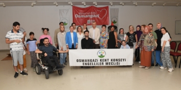 Osmangazi’de 3 Aralık’a Özel Tiyatro Gösterisi: Engel Tanımayan Performanslar Sahneye Taşınıyor