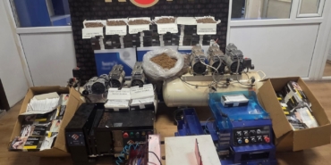 Sivas’ta Kaçak Alkol ve Tütün Operasyonu: 4 Şüpheli Hakkında İşlem Başlatıldı
