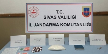 Sivas’ta Jandarmadan Uyuşturucu Operasyonu – Tek Haber Ajansı (TEKHA) Türkiye’nin Habercisi