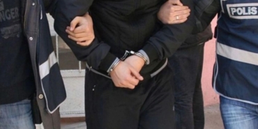 Kars’ta uyuşturucu Soruşturmasında Kamu Görevlisi Tutuklandı