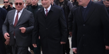 Bakan Bolat: “İran’a açılan kapılarda sorun yok”