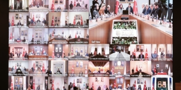 Bakan Göktaş ve Bakan Çiftçi 81 İl Valisiyle Bir Araya Geldi: Sosyal Risk Haritaları Masada