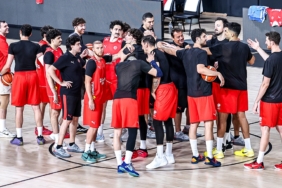 A-MILLI-ERKEK-BASKETBOL-TAKIMI-BOSNA-HE_1376481_408710.jpg