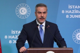 BAKAN-FIDAN-ORTA-KORIDOR-UCLU-IS-BIRLIG_1352175_401491.jpg