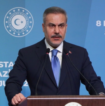 BAKAN-FIDAN-ORTA-KORIDOR-UCLU-IS-BIRLIG_1352175_401491.jpg