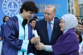 CUMHURBASKANI-ERDOGAN-TORUNU-OMER-TAYYI_1383843_410959-scaled.jpg