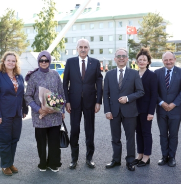 TBMM-BASKANI-KURTULMUS-ISVECTE_1343806_399119.jpg