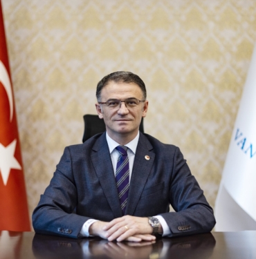 Vali-Ozan-Balci.jpeg