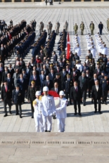 ANKARA-VALISI-CANBOLAT-ANITKABIRI-ZIYA_1513780_450370.jpg