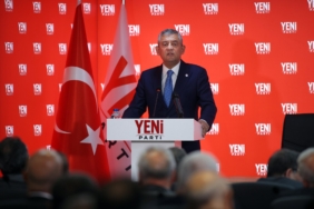 OZGUR-OZEL-YENI-PARTIYI-TURKIYEYI-YON_1486436_442210-scaled.jpg