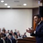 BAKAN-BAYRAKTAR-‘TURKIYENIN-ENERJI-GUV_1563544_465264.jpg