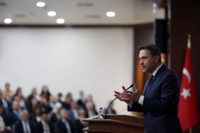 BAKAN-BAYRAKTAR-‘TURKIYENIN-ENERJI-GUV_1563544_465264.jpg